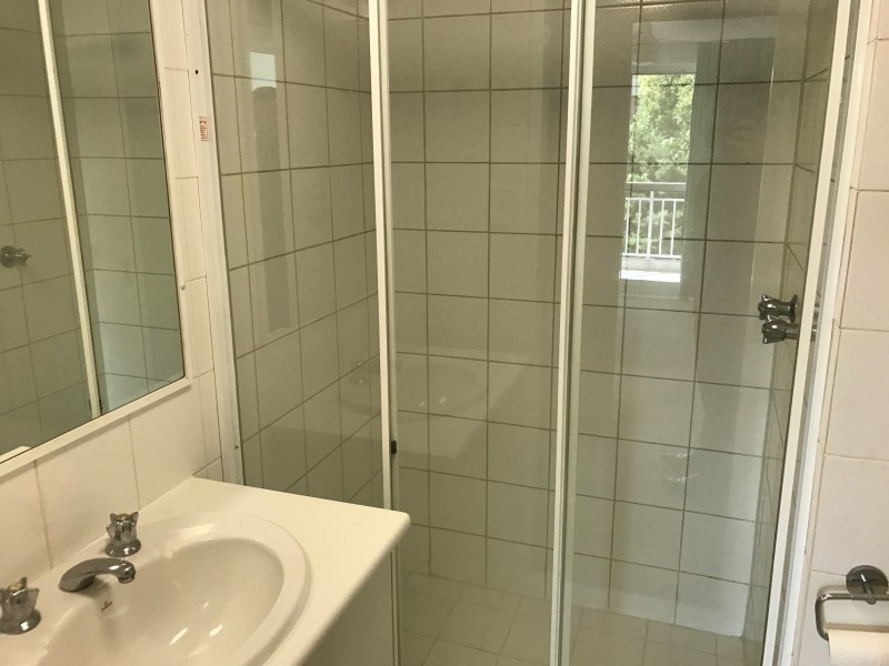 12/30 First Avenue, Broadbeach QLD 4218