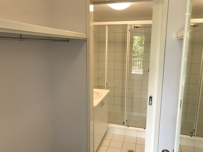 12/30 First Avenue, Broadbeach QLD 4218