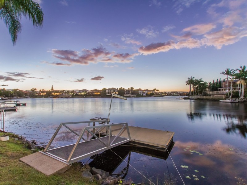 27 Martinique Way, Clear Island Waters QLD 4226