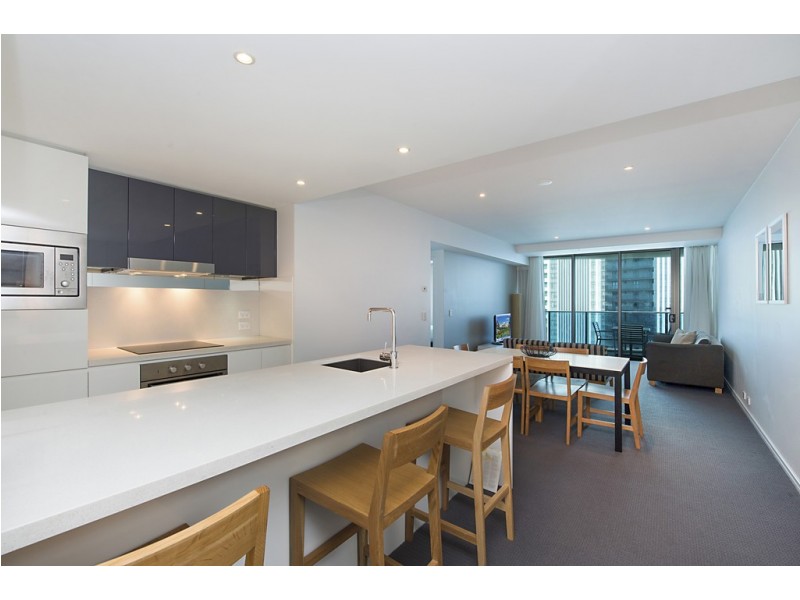 24703 ‘Hilton’ 3113 Surfers Paradise Boulevard, Surfers Paradise QLD 4217