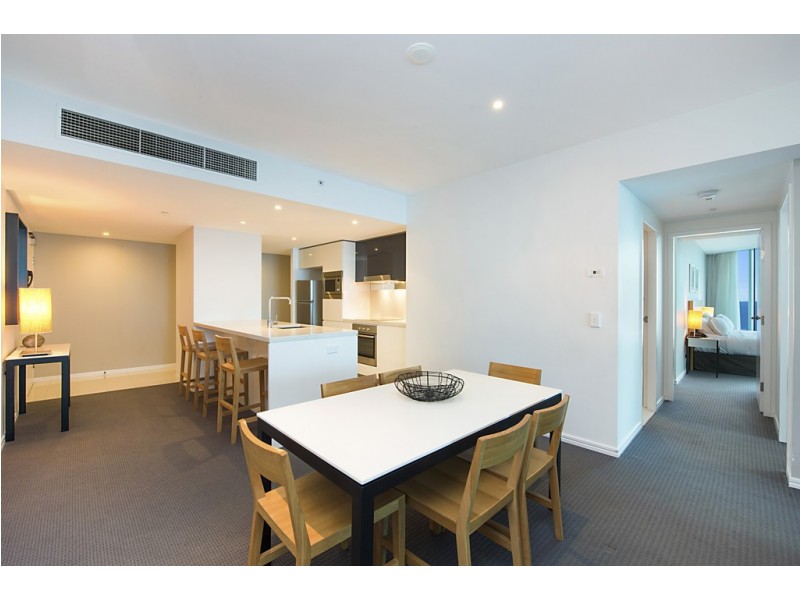 24703 ‘Hilton’ 3113 Surfers Paradise Boulevard, Surfers Paradise QLD 4217