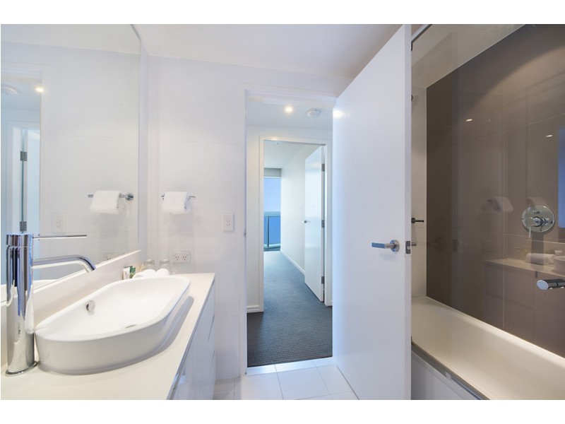 24703 ‘Hilton’ 3113 Surfers Paradise Boulevard, Surfers Paradise QLD 4217