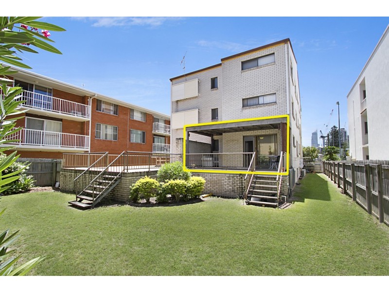 1 ‘Parkdale Apartments’ 12 Chelsea Avenue, Broadbeach QLD 4218