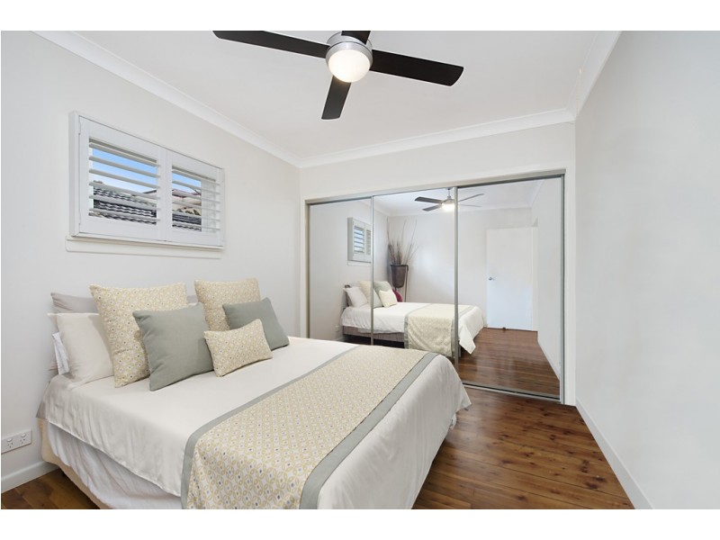 68 Seagull Avenue, Mermaid Beach QLD 4218