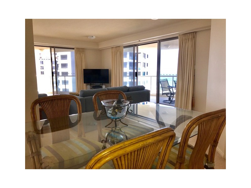 121/74 Old Burleigh Road “La Sabbia”, Surfers Paradise QLD 4217