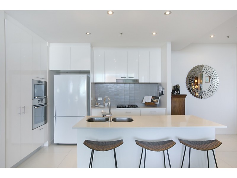1901/33 T E Peters Drive, Broadbeach Waters QLD 4218