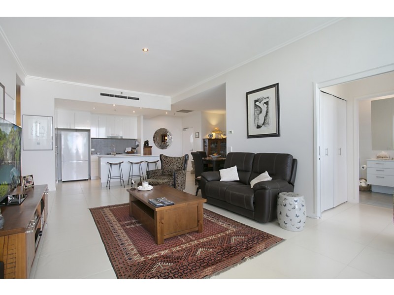 1901/33 T E Peters Drive, Broadbeach Waters QLD 4218