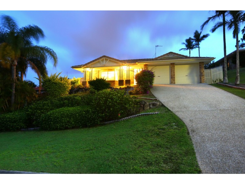 4 Coen Place, Helensvale QLD 4212