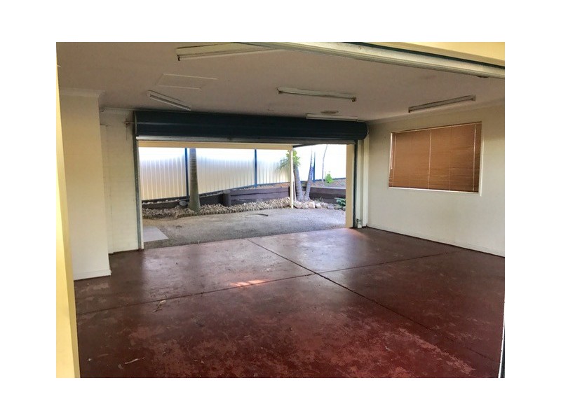 15 Cook Close, Southport QLD 4215