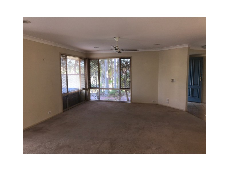 15 Cook Close, Southport QLD 4215
