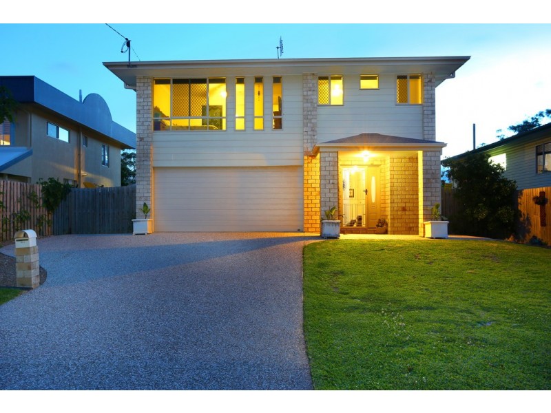 16 Moonah Avenue, Southport QLD 4215