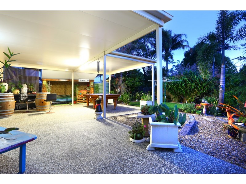 16 Moonah Avenue, Southport QLD 4215