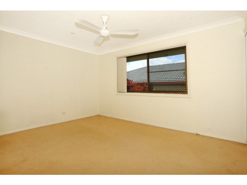 35 Pinkwood Drive, Ashmore QLD 4214