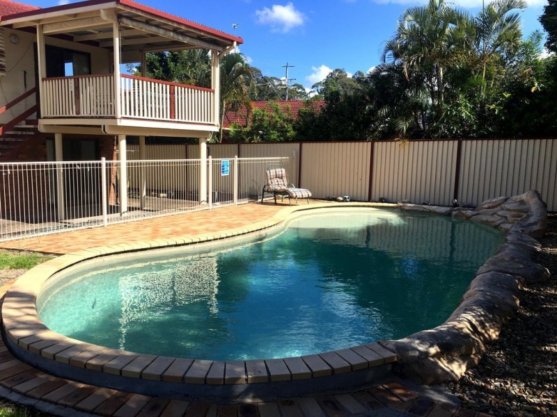 285 Benowa Road, Benowa QLD 4217