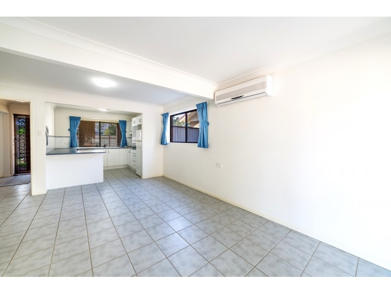 285 Benowa Road, Benowa QLD 4217