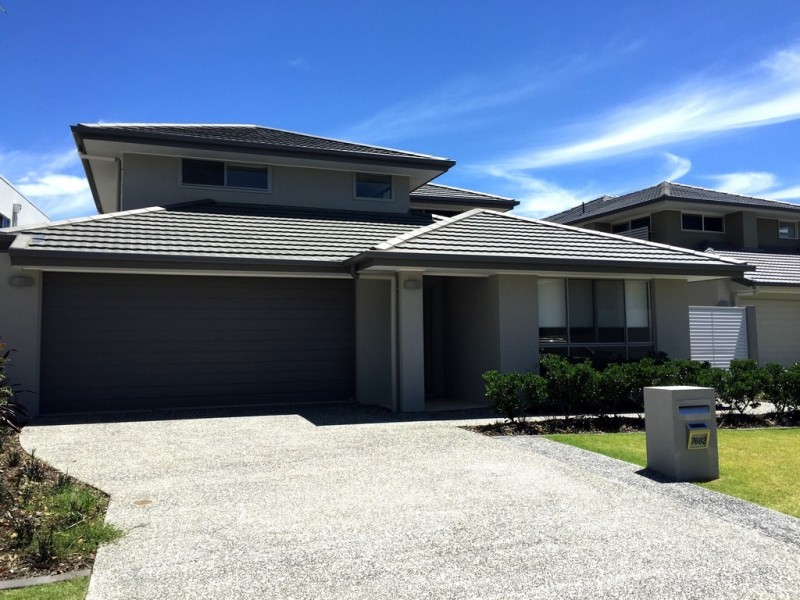 7682 Fairway Boulevard, Hope Island QLD 4212