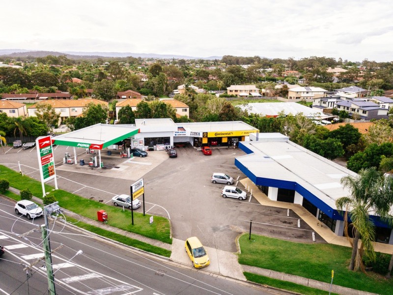 177 Government Road, Labrador QLD 4215