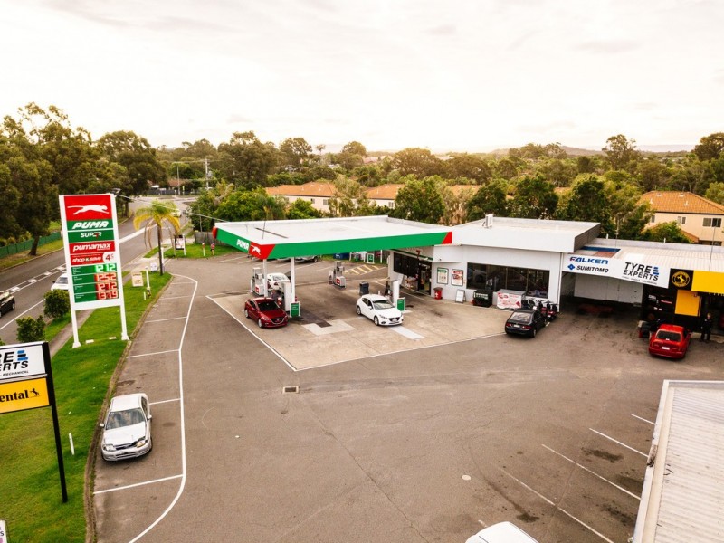 177 Government Road, Labrador QLD 4215