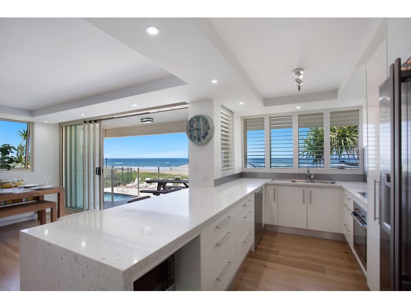 2 ‘Viscount Towers’ 1 First Avenue, Surfers Paradise QLD 4217