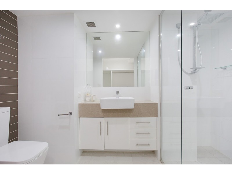 2 ‘Viscount Towers’ 1 First Avenue, Surfers Paradise QLD 4217