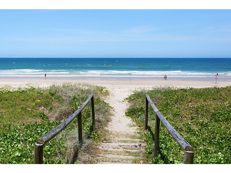 2 ‘Viscount Towers’ 1 First Avenue, Surfers Paradise QLD 4217