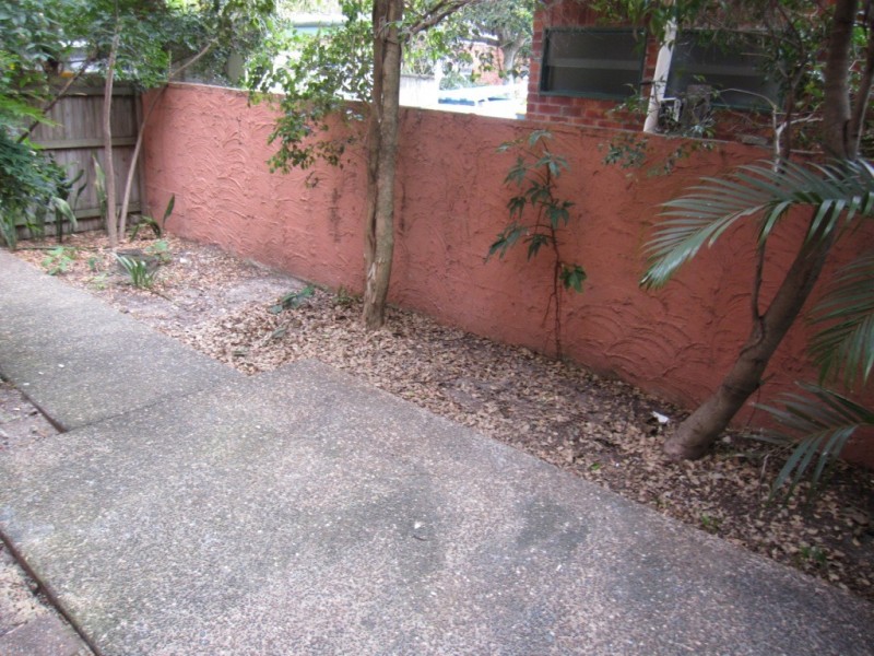 2/173-175 Surf Parade, Broadbeach QLD 4218