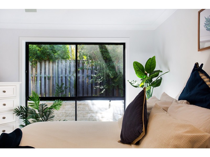36 Tussock Crescent, Elanora QLD 4221