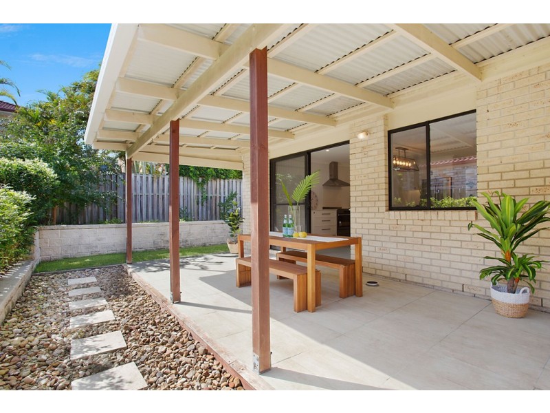 36 Tussock Crescent, Elanora QLD 4221