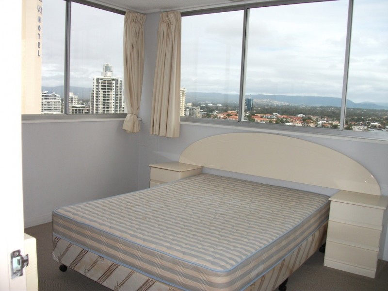 144/2 Ocean Ave, Surfers Paradise QLD 4217