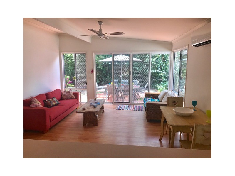 21 Seaside Ave, Mermaid Beach QLD 4218