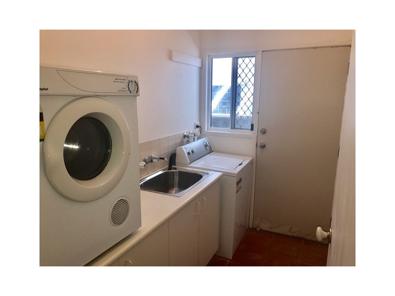 21 Seaside Ave, Mermaid Beach QLD 4218