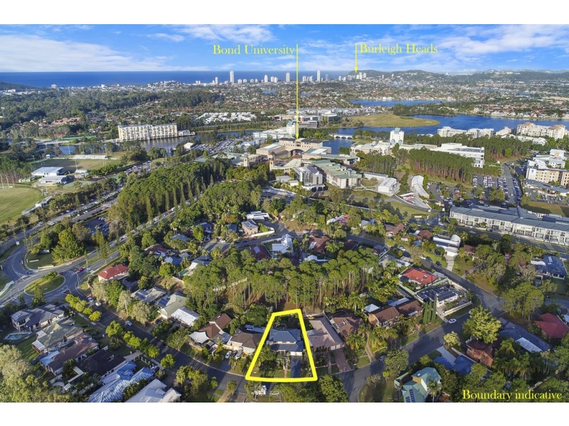 16 Claremont Drive, Robina QLD 4226