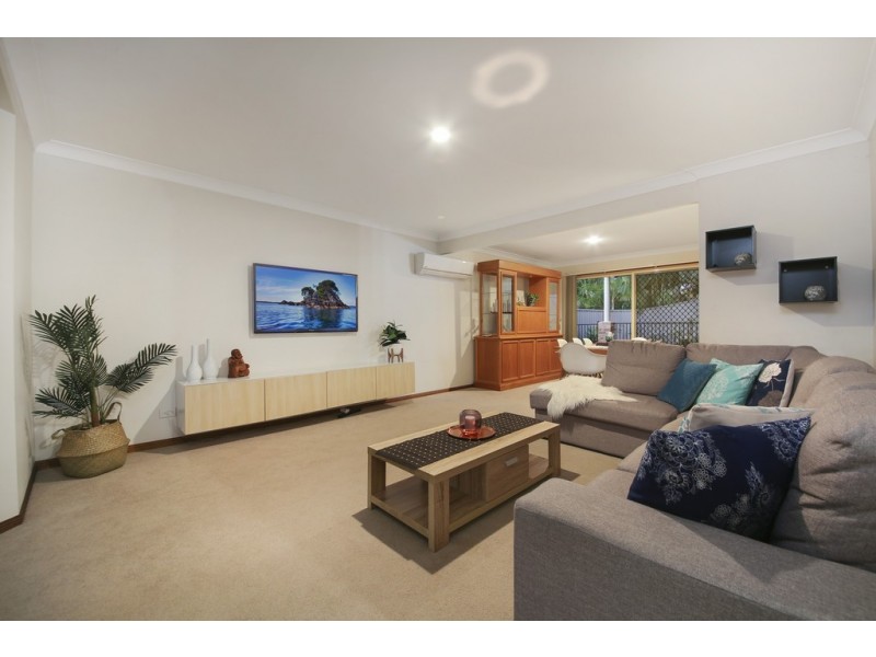 16 Claremont Drive, Robina QLD 4226