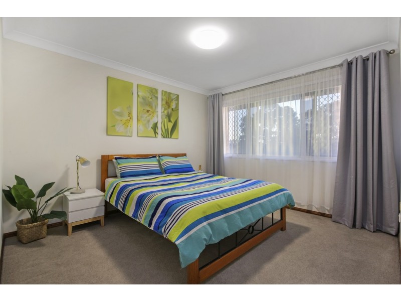 16 Claremont Drive, Robina QLD 4226