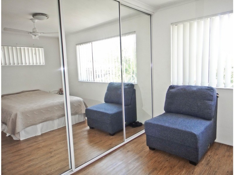 23/17 Genoa Street, Broadbeach QLD 4218