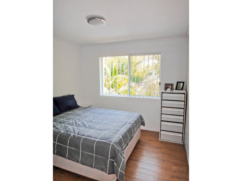 23/17 Genoa Street, Broadbeach QLD 4218