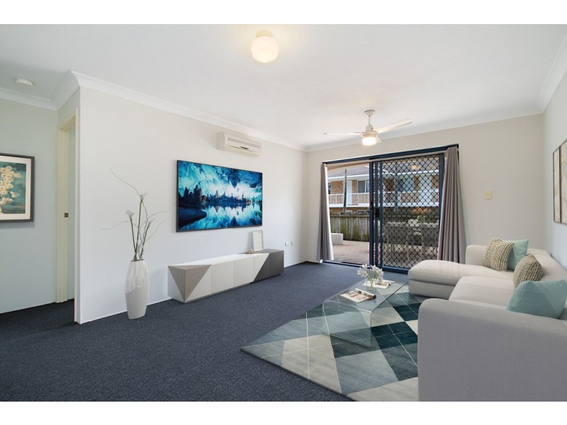 1 ‘Granite Apartments’ 103-105 Frank Street, Labrador QLD 4215