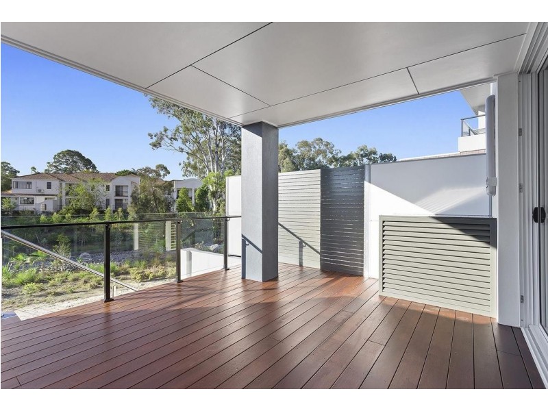 69 Evergreen View, Robina QLD 4226