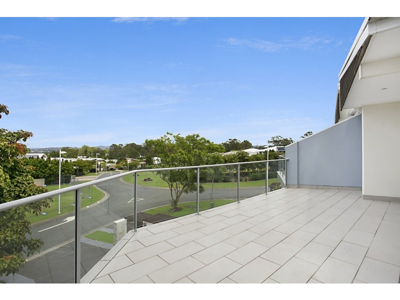 7025 Royal Pines Resort, Benowa QLD 4217