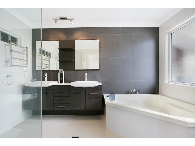 7025 Royal Pines Resort, Benowa QLD 4217