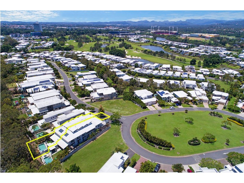 7025 Royal Pines Resort, Benowa QLD 4217