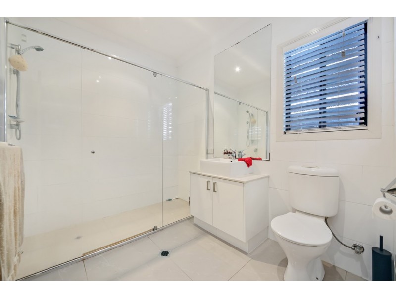 117 Bayswater Avenue, Varsity Lakes QLD 4227