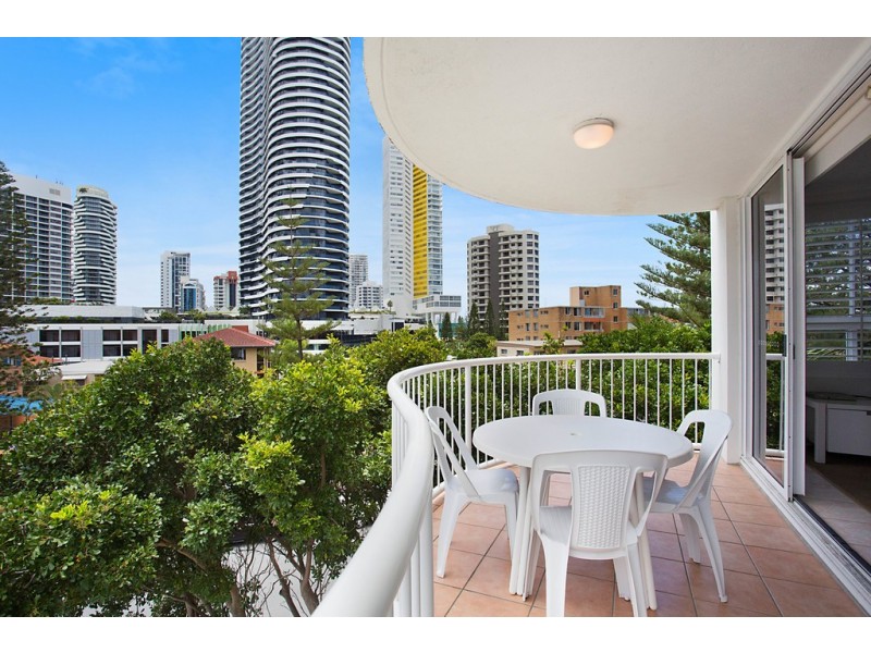 404/8 Philip Avenue, Broadbeach QLD 4218
