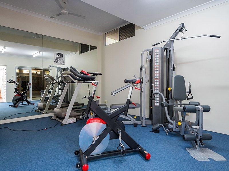 404/8 Philip Avenue, Broadbeach QLD 4218