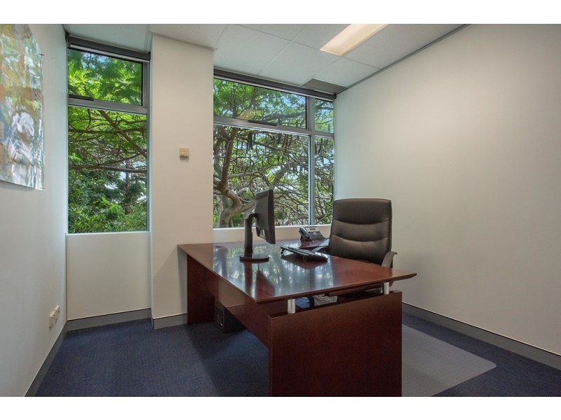 4 Miami Key, Broadbeach Waters QLD 4218