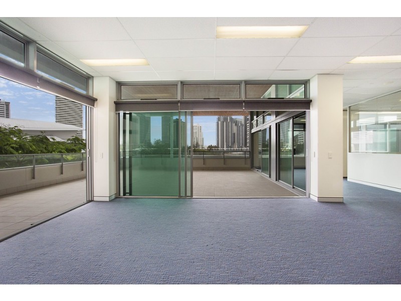 4 Miami Key, Broadbeach Waters QLD 4218