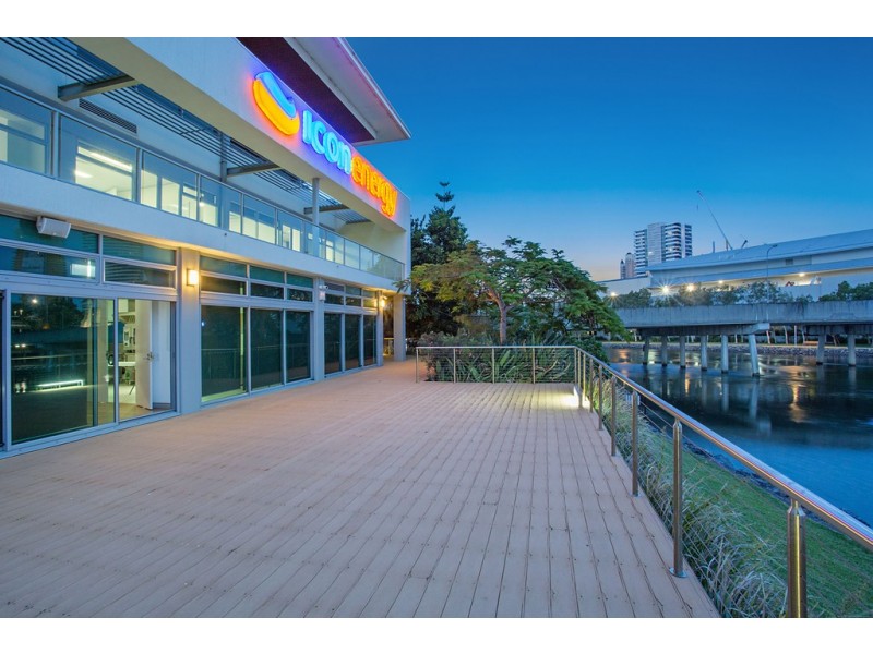 4 Miami Key, Broadbeach Waters QLD 4218