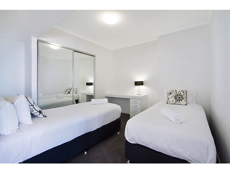 113 ‘Ocean Pacific’ 25 Surf Parade, Broadbeach QLD 4218