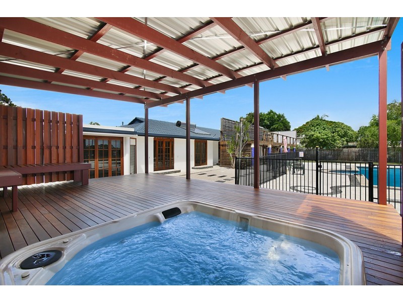 1857 Stapylton Jacobs Well Road, Jacobs Well QLD 4208