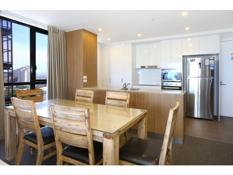 69/2729-2733 ‘Synergy’ Gold Coast Highway, Broadbeach QLD 4218